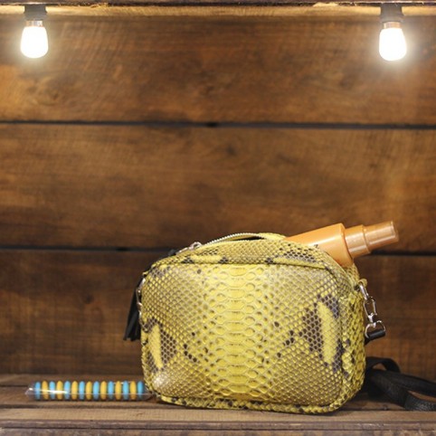 Camera Bag en Python jaune motif